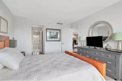 3211 W Swann Avenue #410, Tampa, FL 33609 - Photo 13