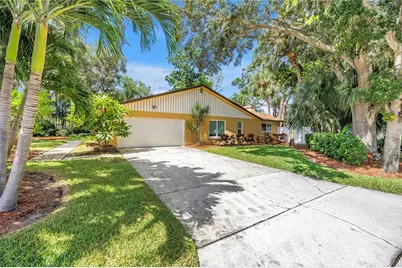 905 Serpentine Drive S, Saint Petersburg, FL 33705 - Photo 7