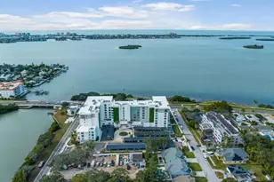 1020 Sunset Point Rd, Clearwater, FL 33755 - Photo 29