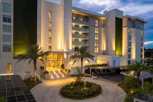 1020 Sunset Point Rd, Clearwater, FL 33755 - Photo 1