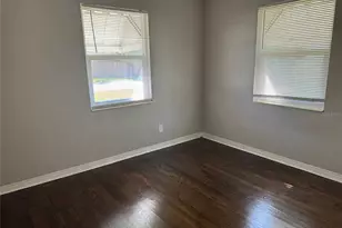 2500 14th Ave N, Saint Petersburg, FL 33713 - Photo 5