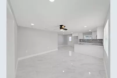 8721 N River Forest Circle, Tampa, FL 33604 - Photo 9