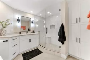 4750 Dolphin Cay Ln S, Saint Petersburg, FL 33711 - Photo 21