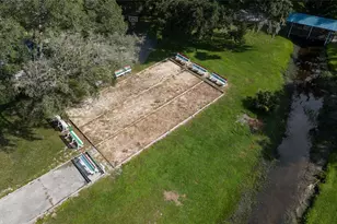 5412 Amanda St, Zephyrhills, FL 33542 - Photo 37