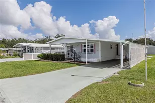 5412 Amanda St, Zephyrhills, FL 33542 - Photo 3