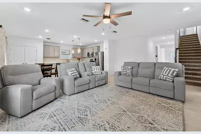 6038 Hidden Branch Drive, Apollo Beach, FL 33572 - Photo 13