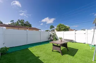 3394 74th Ave N, Saint Petersburg, FL 33702 - Photo 21