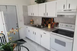 7397 34th Street N, Pinellas Park, FL 33781 - Photo 5