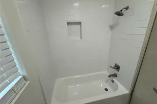 2001 Dr Martin Luther King Jr Street N, Saint Petersburg, FL 33704 - Photo 15