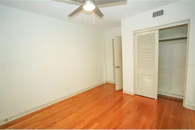 2001 Dr Martin Luther King Jr Street N #1, Saint Petersburg, FL 33704 - Photo 13