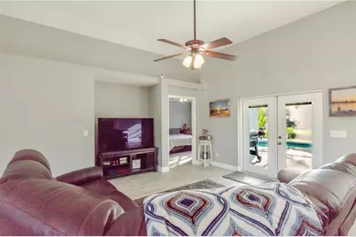 1001 English Bluffs Court, Brandon, FL 33511 - Photo 7