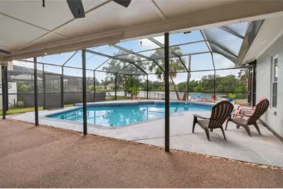 3903 Dunaire Drive, Valrico, FL 33596 - Photo 7