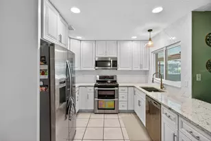 3903 Dunaire Dr, Valrico, FL 33596 - Photo 21