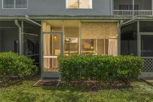 18114 Paradise Point Dr, Tampa, FL 33647 - Photo 29