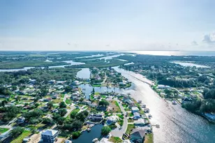 828 Blue Heron Blvd, Ruskin, FL 33570 - Photo 33