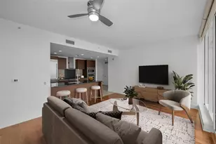 175 1st St S, Saint Petersburg, FL 33701 - Photo 7