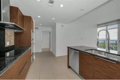 175 1st Street S #2604, Saint Petersburg, FL 33701 - Photo 11