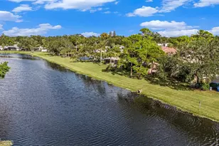 9521 86th Ave, Seminole, FL 33777 - Photo 29