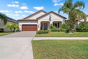 5410 Story Grass Ct, Wimauma, FL 33598 - Photo 3