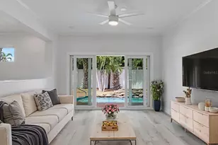 10120 Paradise Blvd, Treasure Island, FL 33706 - Photo 23