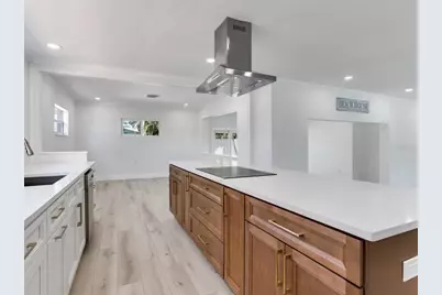 10120 Paradise Boulevard, Treasure Island, FL 33706 - Photo 13