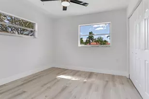 10120 Paradise Blvd, Treasure Island, FL 33706 - Photo 29