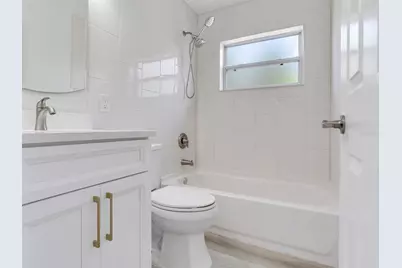 10120 Paradise Boulevard, Treasure Island, FL 33706 - Photo 31