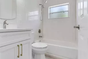 10120 Paradise Blvd, Treasure Island, FL 33706 - Photo 31