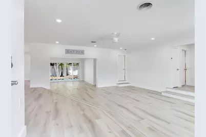 10120 Paradise Boulevard, Treasure Island, FL 33706 - Photo 5