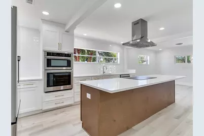 10120 Paradise Boulevard, Treasure Island, FL 33706 - Photo 17