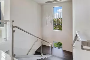 5131 W Neptune Way, Tampa, FL 33609 - Photo 39