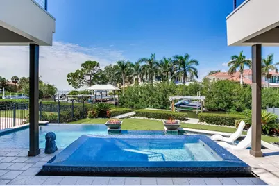 5131 W Neptune Way, Tampa, FL 33609 - Photo 59