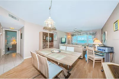 4550 Cove Circle #502, Saint Petersburg, FL 33708 - Photo 13