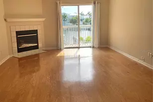 323 Madeira Cir, Tierra Verde, FL 33715 - Photo 9