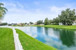 6840 Sparkling Way, Wesley Chapel, FL 33545 - Photo 57