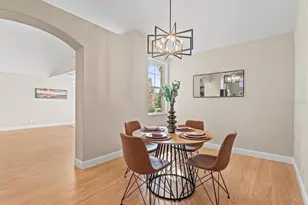 6840 Sparkling Way, Wesley Chapel, FL 33545 - Photo 13