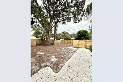 3307 25th St N, Saint Petersburg, FL 33713 - Photo 15