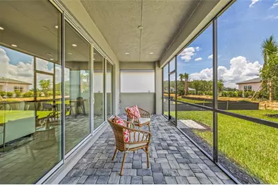 32565 Veneto Place, Wesley Chapel, FL 33543 - Photo 5