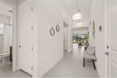 32565 Veneto Place, Wesley Chapel, FL 33543 - Photo 7