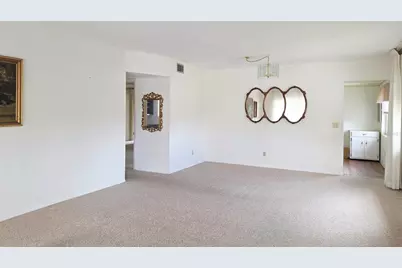 2321 Ecuadorian Way #61, Clearwater, FL 33763 - Photo 3