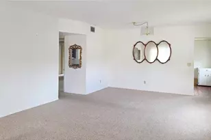 2321 Ecuadorian Way, Clearwater, FL 33763 - Photo 3