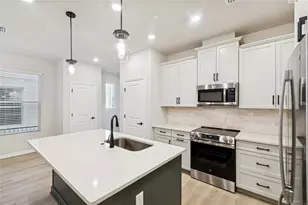 4317 Roush Ave, Orlando, FL 32803 - Photo 5