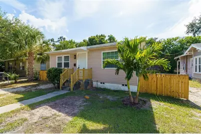 2300 17th Avenue S, Saint Petersburg, FL 33712 - Photo 1