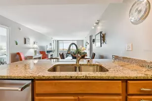 6372 Palma Del Mar Blvd S, Saint Petersburg, FL 33715 - Photo 9