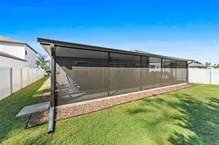 6494 Beverly Hls Dr, Zephyrhills, FL 33541 - Photo 31