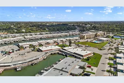 325 Boca Ciega Point Boulevard, Saint Petersburg, FL 33708 - Photo 37