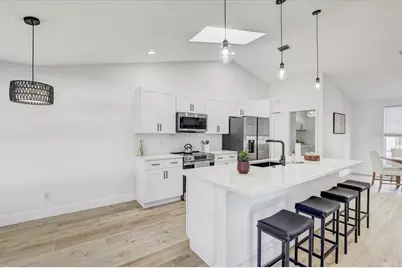 6814 67th Street Circle E, Palmetto, FL 34221 - Photo 11