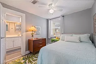 2031 44th Ave N, Saint Petersburg, FL 33714 - Photo 21