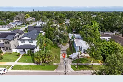 2031 44th Avenue N, Saint Petersburg, FL 33714 - Photo 31