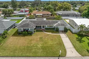 2196 Indian Ave S, Belleair Bluffs, FL 33770 - Photo 31